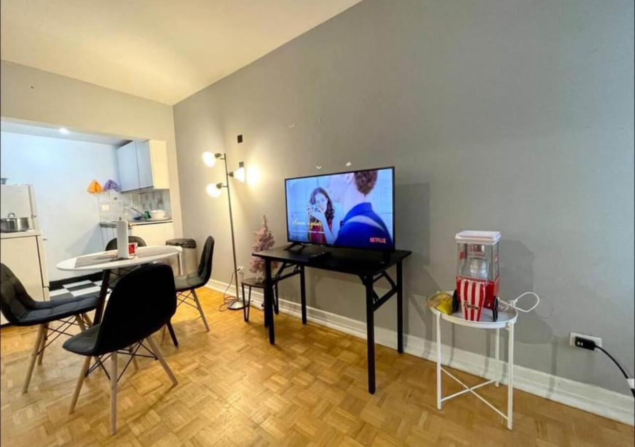 Apartmán Affordable Cuttie 4 Persons 2 Beds In Downtown Montreal Exteriér fotografie